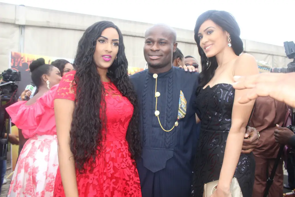 Juliet Ibrahim and Sister Plus The cute dude (Photo Credit: Ghbase.com| I couldn't add watermark, so steal with respect..lol.