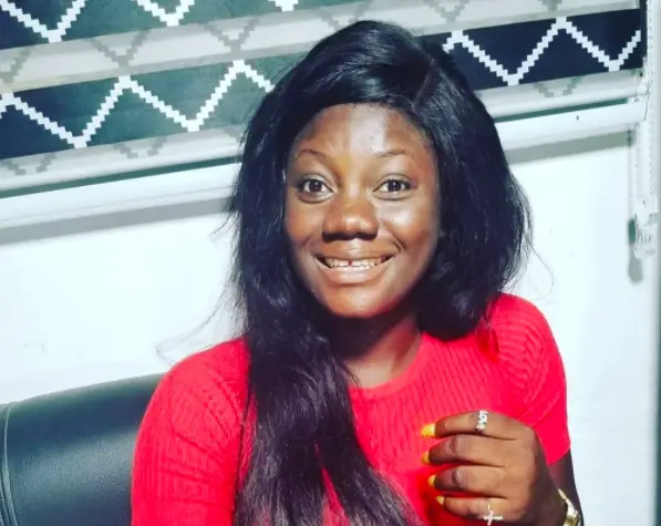 Video: Thoughts of burning the bible into ashes keep hunting me – Beautiful  lady reveals » GhBase•com™-Everything & News Now