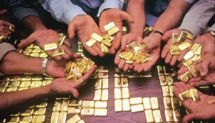 Busted: Smuggling syndicate illegally shipping out tons of gold from Ghana uncovered