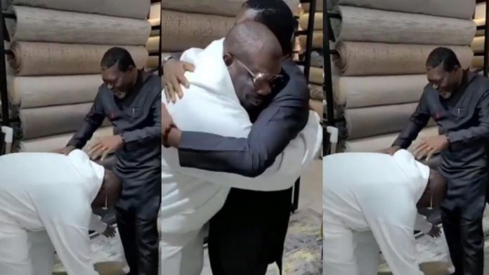 Moment Don Jazzy went down to greet Nollywood actor Kanayo O. Kanayo as the two meet for the first time [Video]