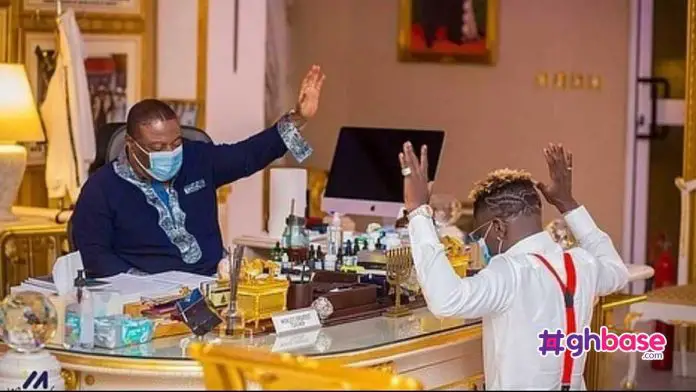 Shatta Wale spotted at the office of ArchBishop Duncan Williams for Prayers after allegedly battling kidney problems