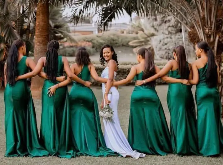 "May I never make such mistake in my life" – A lady's reaction to photo of bride with smallest bum compared to her maids