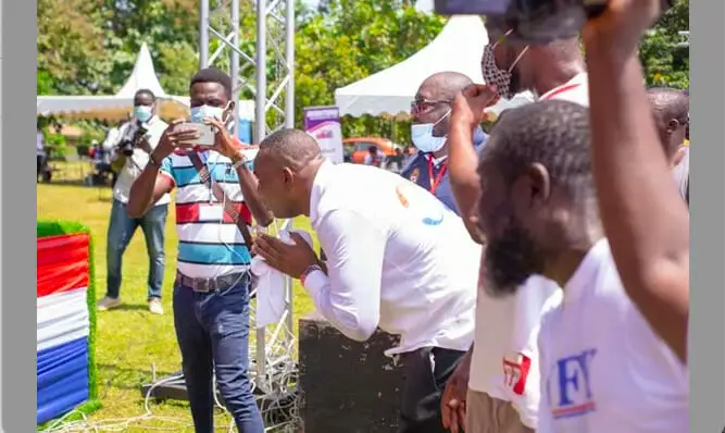 Chairman Wontumi’s car accidentally runs into NPP supporters at delegates’ conference » JustOnlyNews•com™