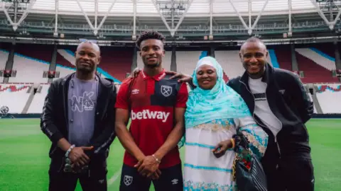 'First thing I did after signing professional contract was to buy my mother a house' – Kudus